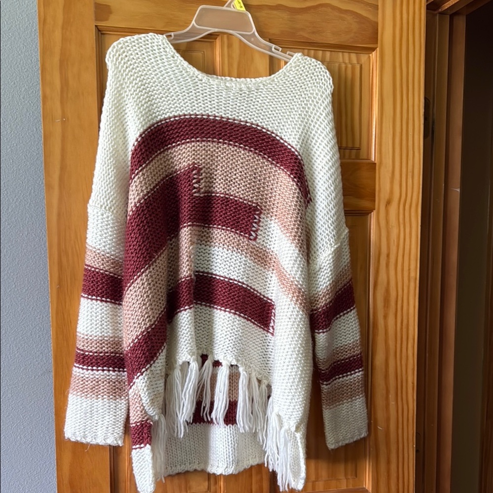 White and Red Crew Neck Sweater with Fringe